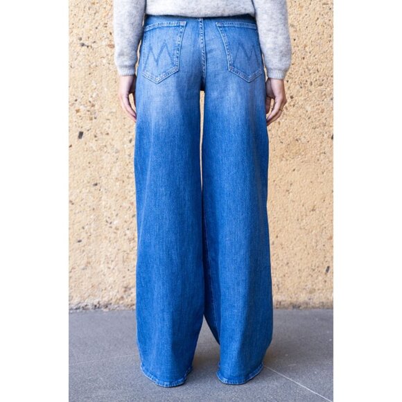 Mother The Undercover Wide Leg Straight Jeans Size 31 in New Sheriff in Town Den - Picture 2 of 9